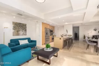 Photo #6: 6439822 Listing