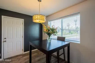 Photo #4: 6439938 Listing