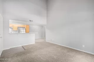 Photo #3: 6440034 Listing 