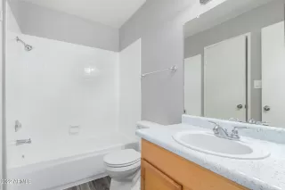 Photo #4: 6440034 Listing 