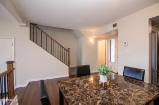 Photo #4: 6440119 Listing