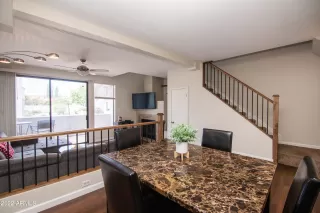 Photo #5: 6440119 Listing