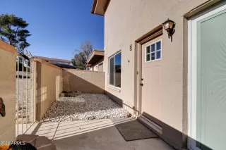 Photo #6: 6440225 Listing