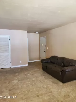 Photo #1: 6440348 Listing 