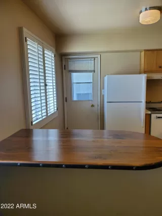 Photo #5: 6440348 Listing 