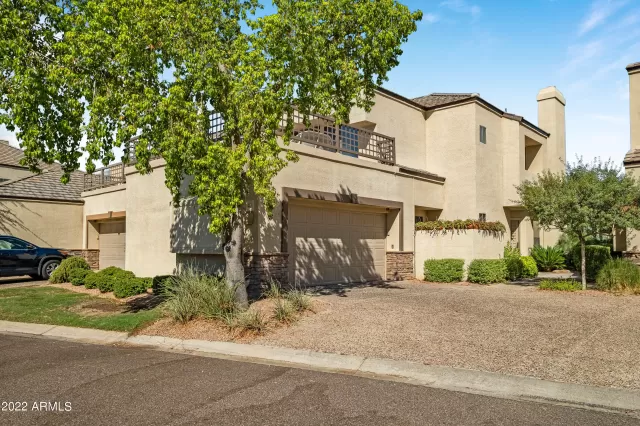 MLS: 6441225 Condo For Sale