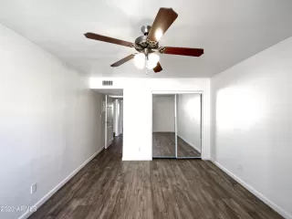 Photo #4: 6441456 Listing