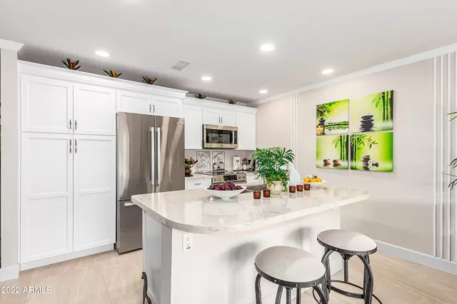 MLS: 6441731 Condo For Sale