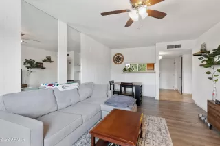 Photo #4: 6441851 Listing