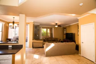 Photo #4: 6442437 Listing