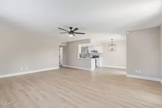 Photo #4: 6442587 Listing