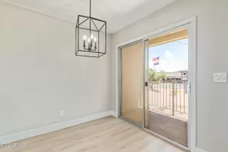 Photo #6: 6442587 Listing