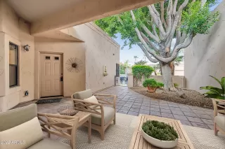 Photo #4: 6442680 Listing