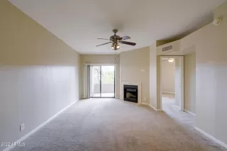 Photo #4: 6442757 Listing