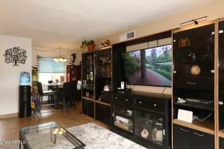 Photo #3: 6442858 Listing