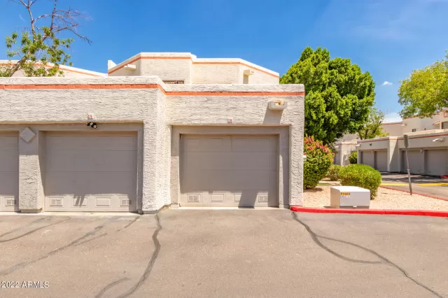 MLS: 6442918 Condo For Sale