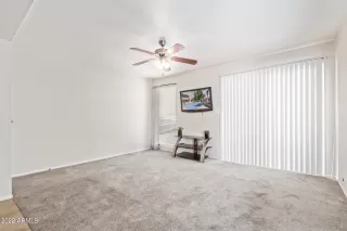 Photo #4: 6442918 Listing