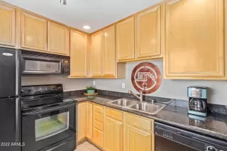 Photo #3: 6443499 Listing