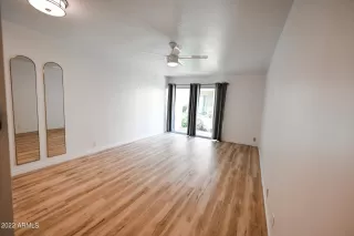 Photo #3: 6443537 Listing