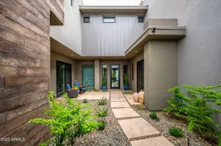 Photo #6: 6444070 Listing 