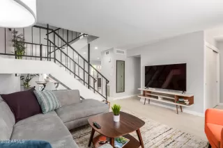 Photo #4: 6444077 Listing