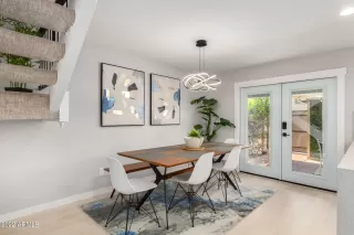 Photo #5: 6444077 Listing