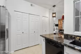 Photo #5: 6444155 Listing