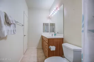 Photo #6: 6444576 Listing