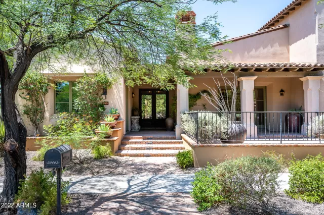 MLS: 6444758 Condo For Sale