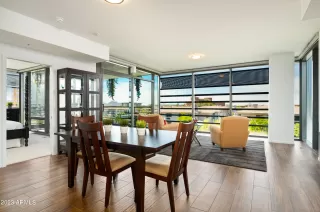 Photo #6: 6444761 Listing