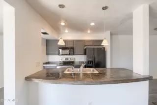 Photo #3: 6444806 Listing