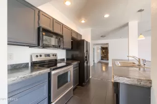 Photo #4: 6444806 Listing
