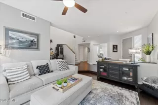 Photo #5: 6444839 Listing