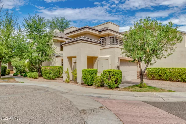 MLS: 6445117 Condo For Sale