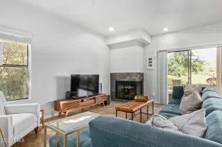 Photo #2: 6445117 Listing 