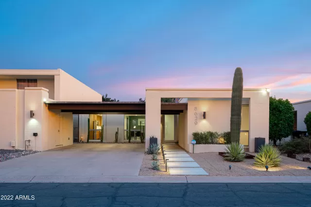 MLS: 6445177 Condo For Sale