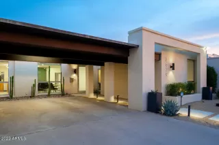 Photo #2: 6445177 Listing 
