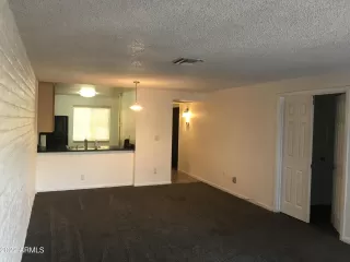 Photo #3: 6445204 Listing