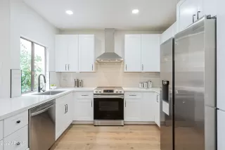 Photo #4: 6445207 Listing 