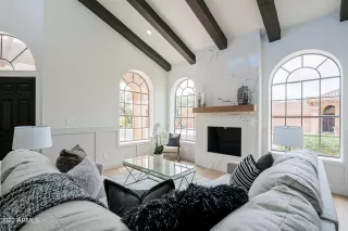 Photo #6: 6445207 Listing 