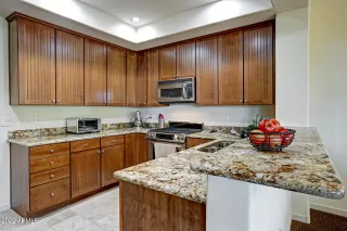 Photo #3: 6445230 Listing