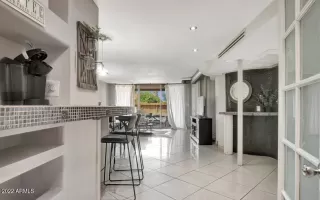 Photo #2: 6445301 Listing