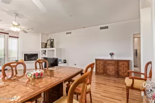 Photo #5: 6445317 Listing