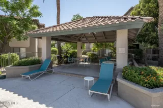 Photo #4: 6445328 Listing