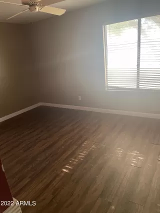 Photo #6: 6445632 Listing