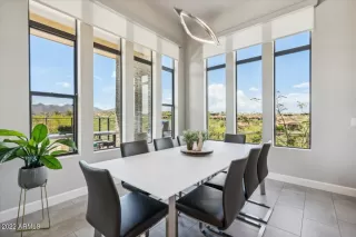 Photo #5: 6445665 Listing