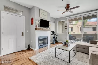 Photo #2: 6445781 Listing