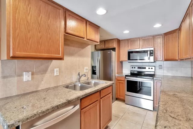 MLS: 6445812 Condo For Sale