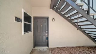 Photo #2: 6446000 Listing