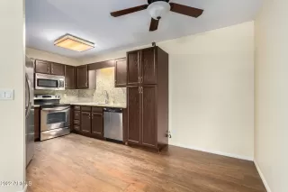 Photo #2: 6446072 Listing 
